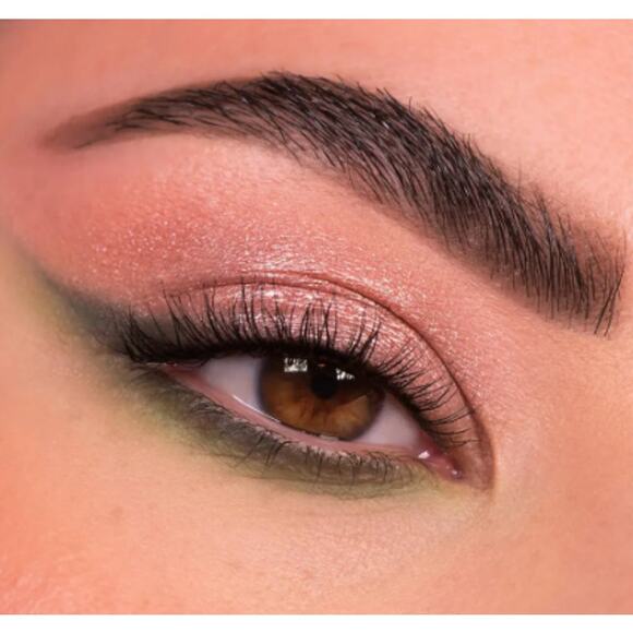 LET THAT SHIT GO - 9 Color Shadow Palette NIB - Picture 3 of 3